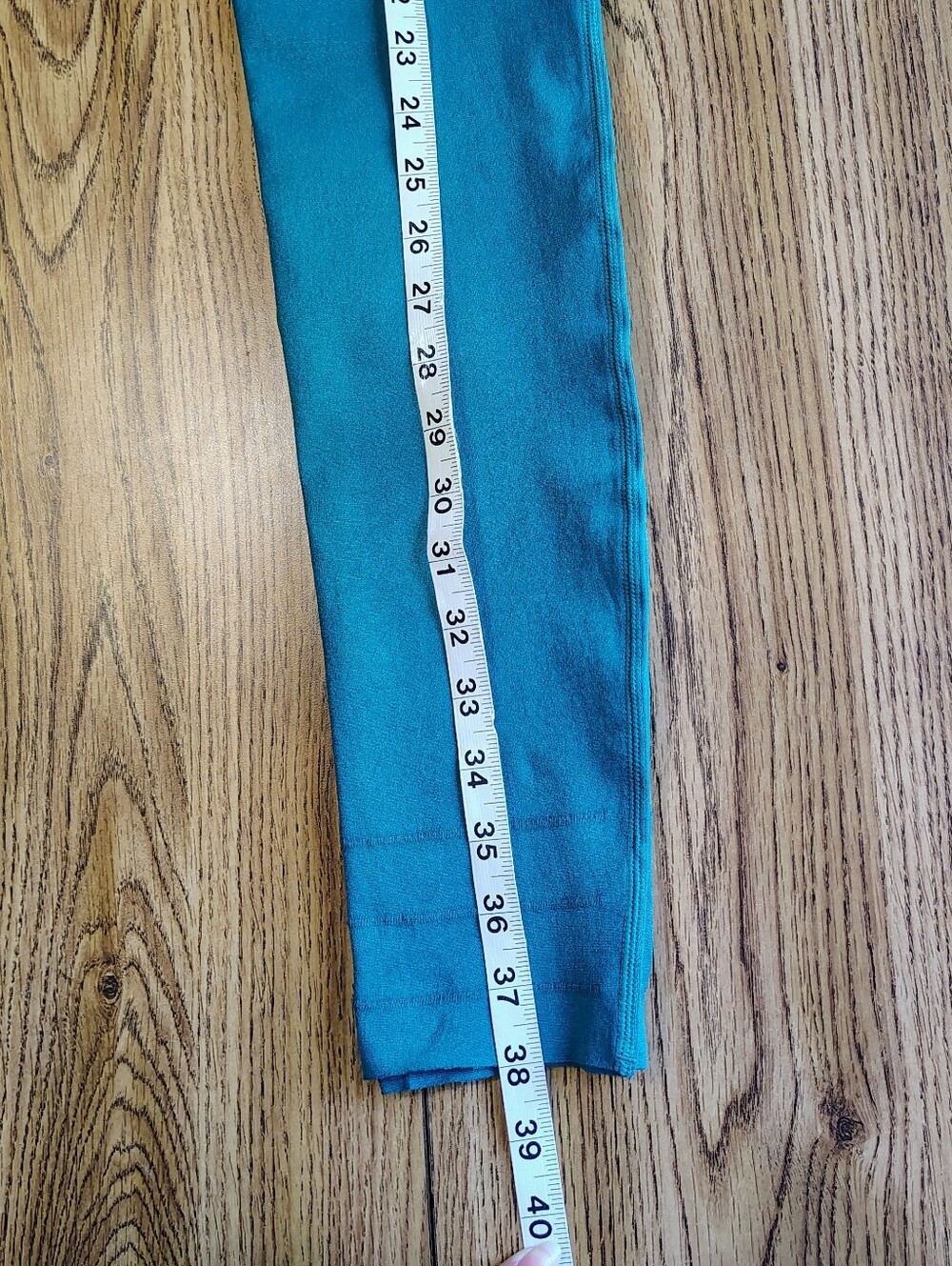 NWT Fabletics High Waisted Sculpt Knit Performance Classic Legging Green sz L. - Picture 14 of 14